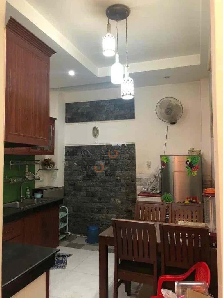 Cho thuê nhà hẻm Lý Thường Kiệt Quận Tân Bình, TP.HCM – 4 phòng ngủ, giá 20 triệu — Hình 3 Cho thuê nhà hẻm Lý Thường Kiệt Quận Tân Bình, TP.HCM – 4 phòng ngủ, giá 20 triệu — Hình 3