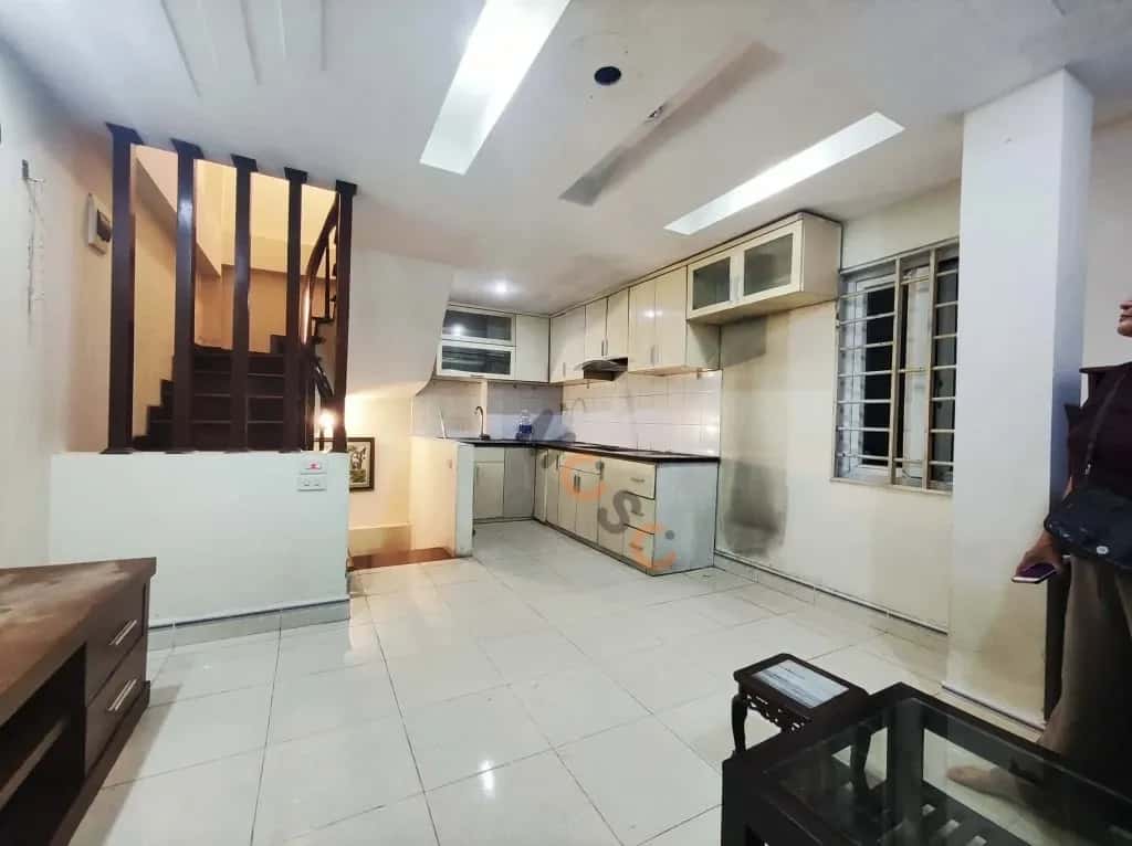 Cho thuê nhà hẻm Tây Hồ, Hà Nội – 2 phòng ngủ, giá 10 triệu
