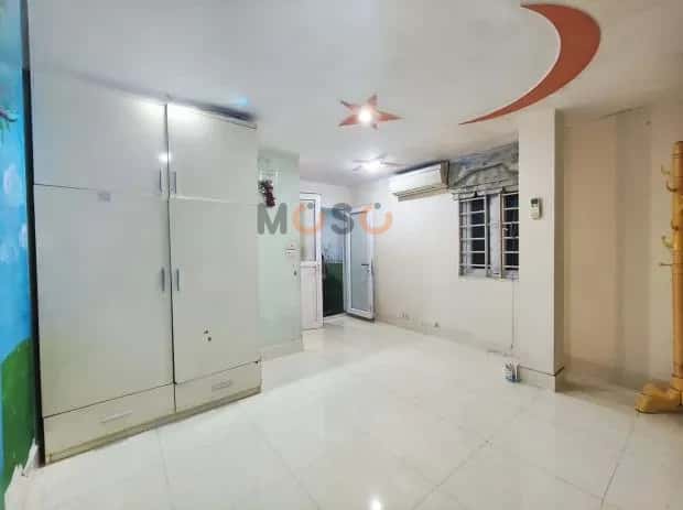 Cho thuê nhà hẻm Dốc Tam Đa Tây Hồ, Hà Nội – 2 phòng ngủ, giá 10 triệu — Hình 3