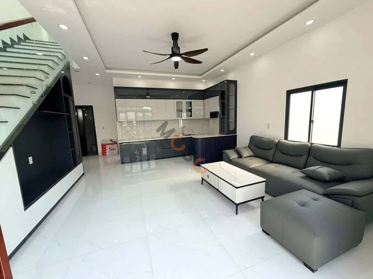 Bán nhà mặt tiền Thôn Nam 3 Huyện Diên Khánh, Khánh Hòa – 3 phòng ngủ, giá 2.4 tỷ — Hình 2