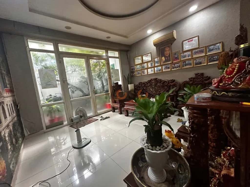 Cho thuê nhà hẻm Nguyễn Hữu Cảnh Bình Thạnh, TP.HCM – 4 phòng ngủ, giá 125 triệu — Hình 2
