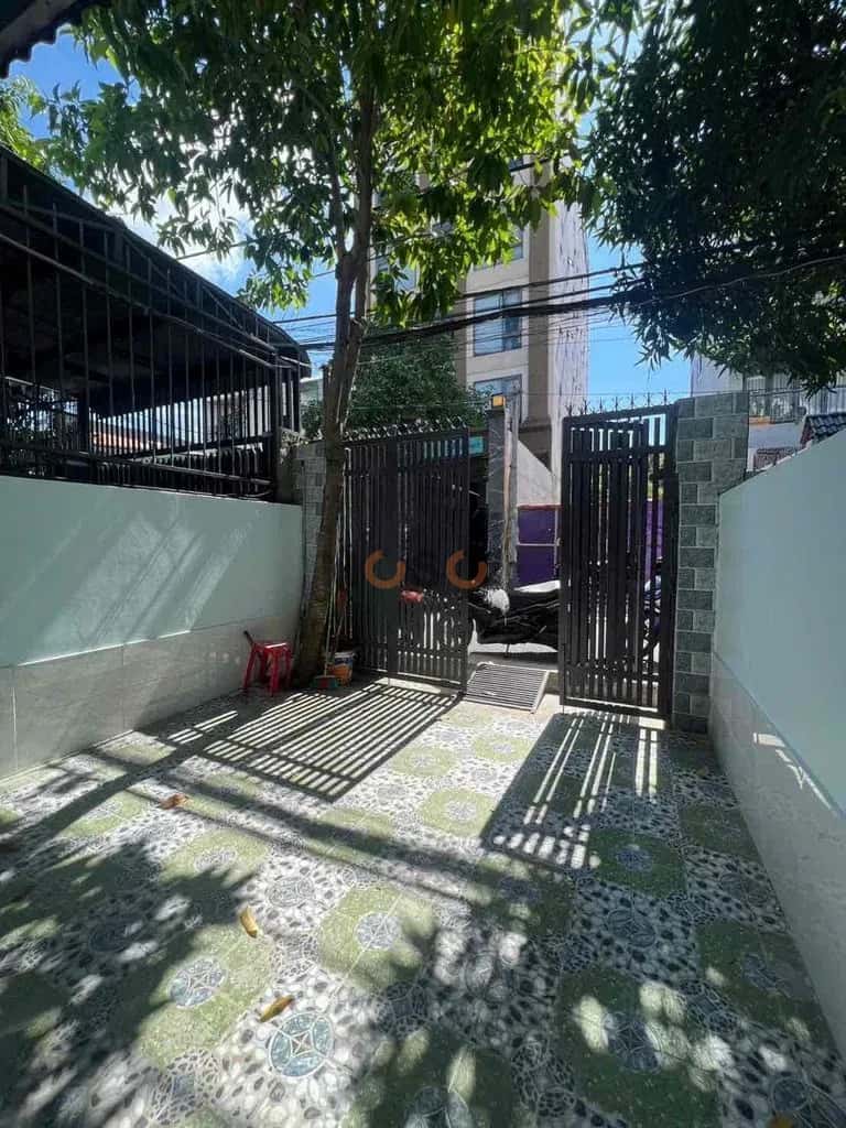 Cho thuê nhà mặt tiền Đường Số 160 Quận 9 cũ, TP. Thủ Đức – 2 phòng ngủ, giá 6.5 triệu Cho thuê nhà mặt tiền Đường Số 160 Quận 9 cũ, TP. Thủ Đức – 2 phòng ngủ, giá 6.5 triệu
