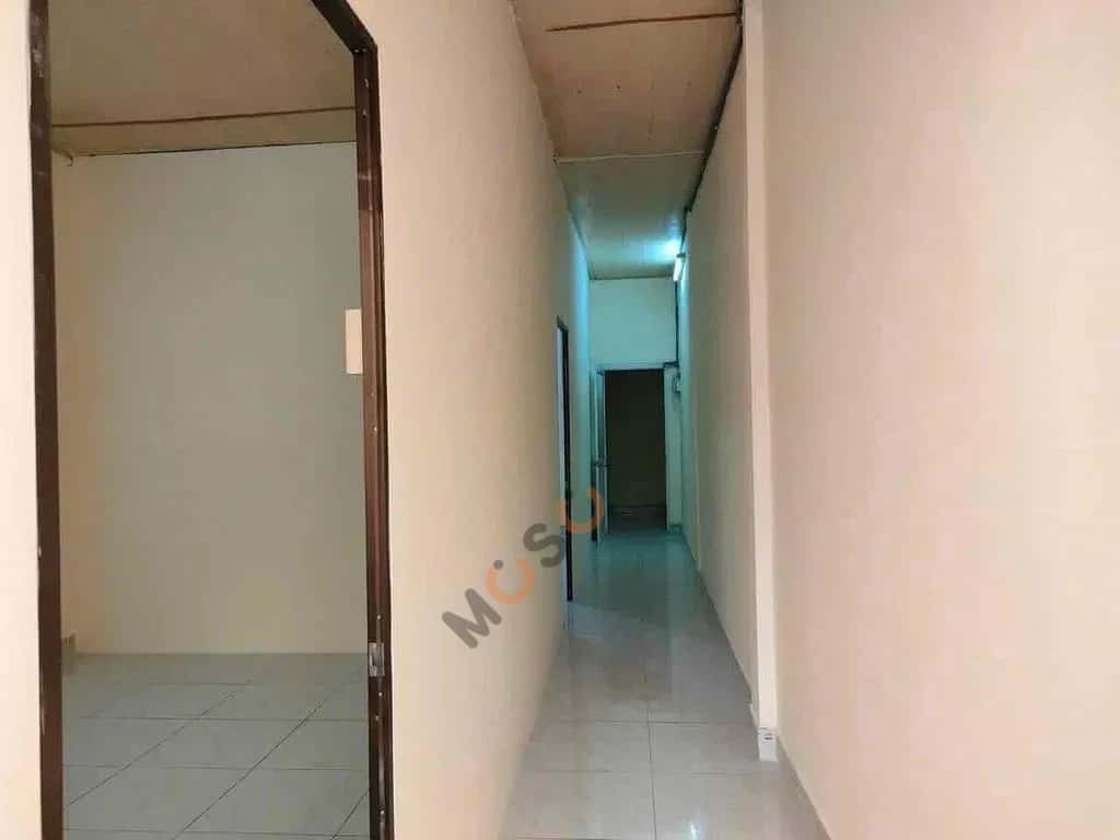 Cho thuê nhà hẻm Ông Ích Khiêm Quận 11, TP.HCM – 3 phòng ngủ, giá 12 triệu — Hình 2 Cho thuê nhà hẻm Ông Ích Khiêm Quận 11, TP.HCM – 3 phòng ngủ, giá 12 triệu — Hình 2