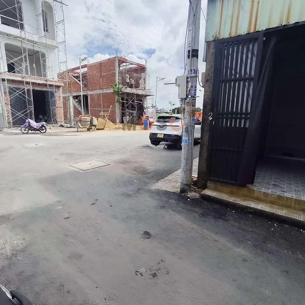 Cho thuê nhà hẻm Đường Trần Thị Bốc Huyện Hóc Môn, TP.HCM – giá 2.4 triệu — Hình 2 Cho thuê nhà hẻm Đường Trần Thị Bốc Huyện Hóc Môn, TP.HCM – giá 2.4 triệu — Hình 2