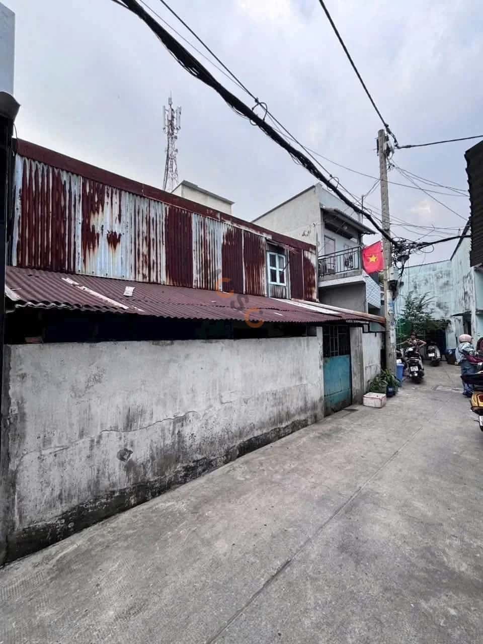 Bán nhà hẻm Tân Hòa Đông Quận 6, TP.HCM – 2 phòng ngủ, giá 9.5 tỷ Bán nhà hẻm Tân Hòa Đông Quận 6, TP.HCM – 2 phòng ngủ, giá 9.5 tỷ