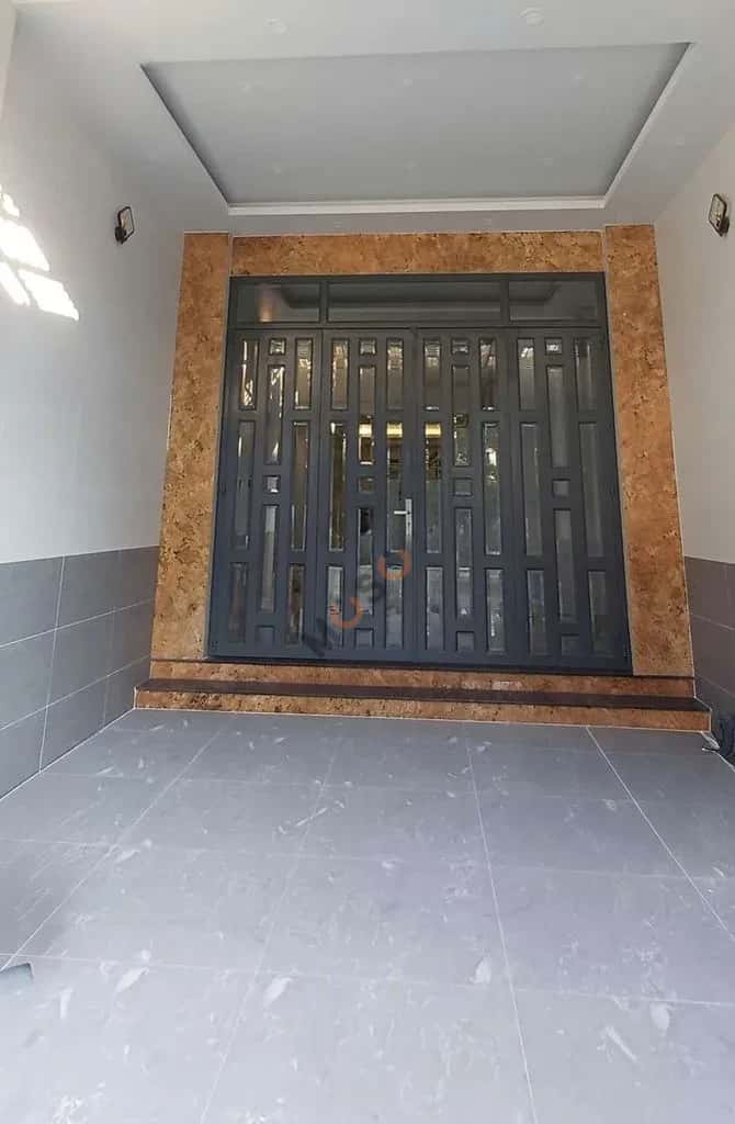 Cho thuê nhà mặt tiền Vạn Phúc Quận Thủ Đức cũ, TP. Thủ Đức – 5 phòng ngủ, giá 27 triệu — Hình 2 Cho thuê nhà mặt tiền Vạn Phúc Quận Thủ Đức cũ, TP. Thủ Đức – 5 phòng ngủ, giá 27 triệu — Hình 2