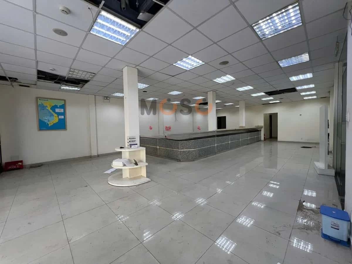 Cho thuê nhà mặt tiền Ngô Quyền Quận 5, TP.HCM – giá 110 triệu — Hình 2 Cho thuê nhà mặt tiền Ngô Quyền Quận 5, TP.HCM – giá 110 triệu — Hình 2