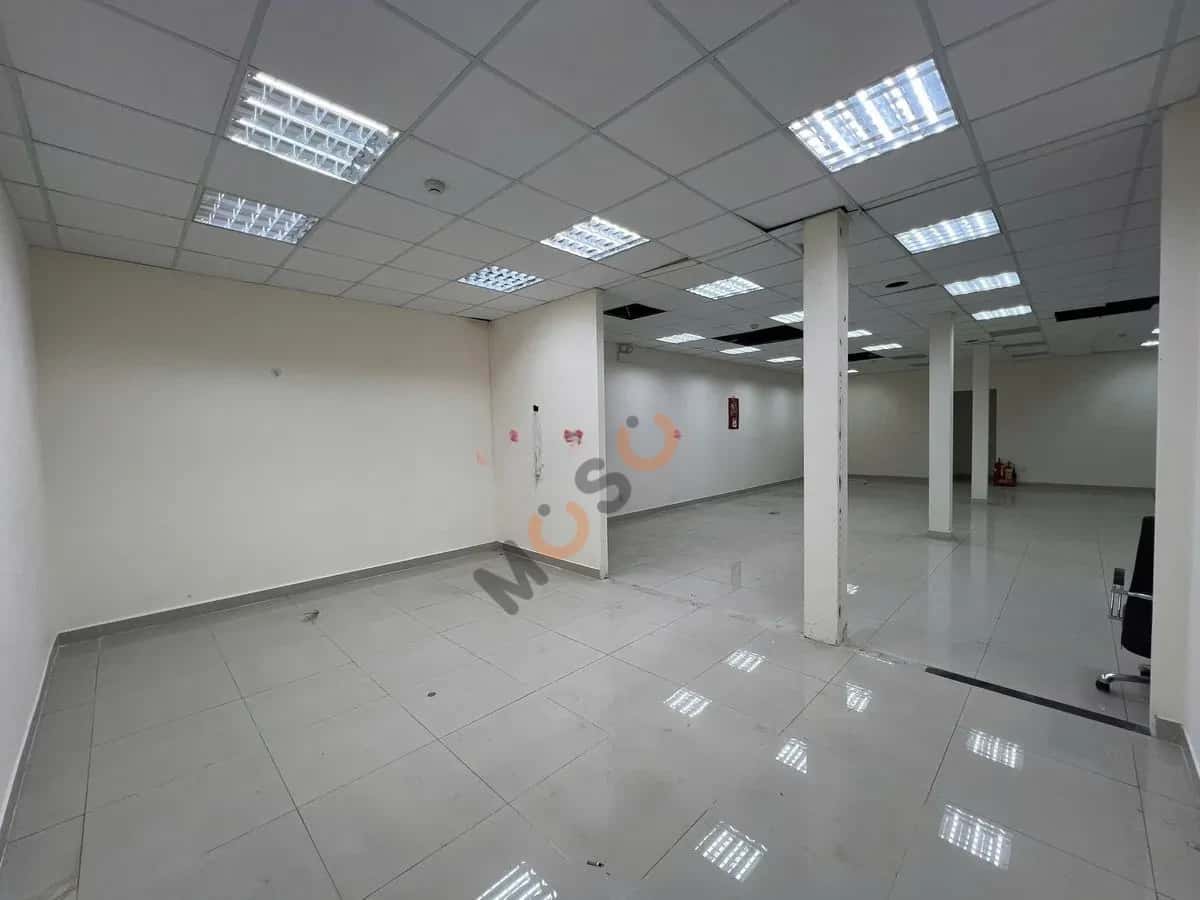 Cho thuê nhà mặt tiền Ngô Quyền Quận 5, TP.HCM – giá 110 triệu — Hình 3 Cho thuê nhà mặt tiền Ngô Quyền Quận 5, TP.HCM – giá 110 triệu — Hình 3
