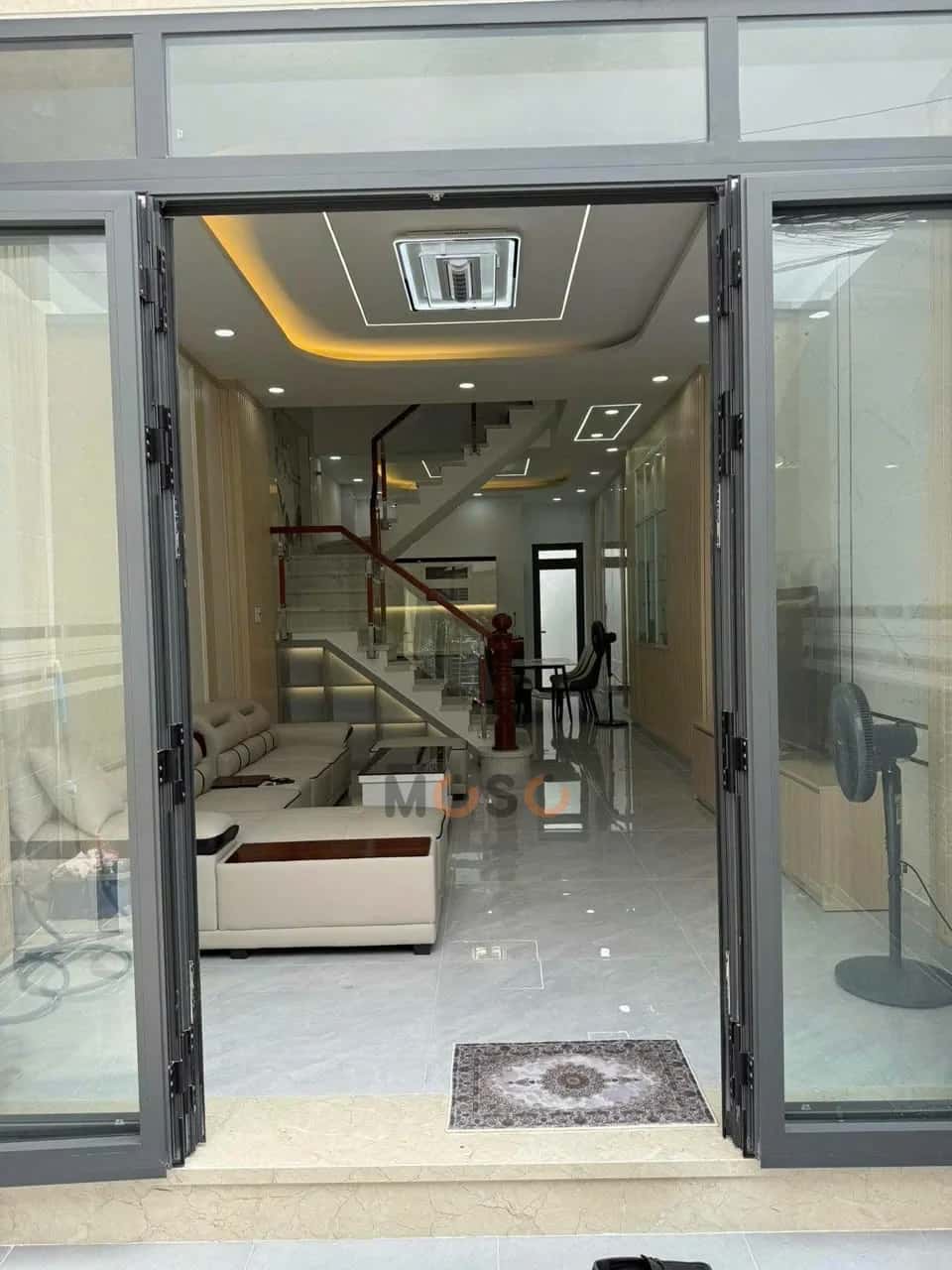 Bán nhà hẻm Thị Trần Huyện Hóc Môn, TP.HCM – 5 phòng ngủ, giá 6.9 tỷ — Hình 2 Bán nhà hẻm Thị Trần Huyện Hóc Môn, TP.HCM – 5 phòng ngủ, giá 6.9 tỷ — Hình 2