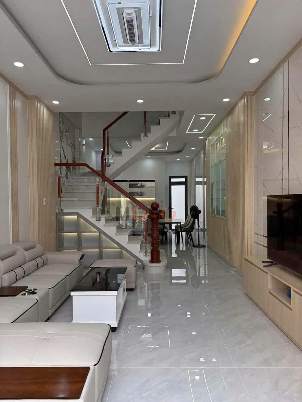 Bán nhà hẻm Thị Trần Huyện Hóc Môn, TP.HCM – 5 phòng ngủ, giá 6.9 tỷ — Hình 3 Bán nhà hẻm Thị Trần Huyện Hóc Môn, TP.HCM – 5 phòng ngủ, giá 6.9 tỷ — Hình 3