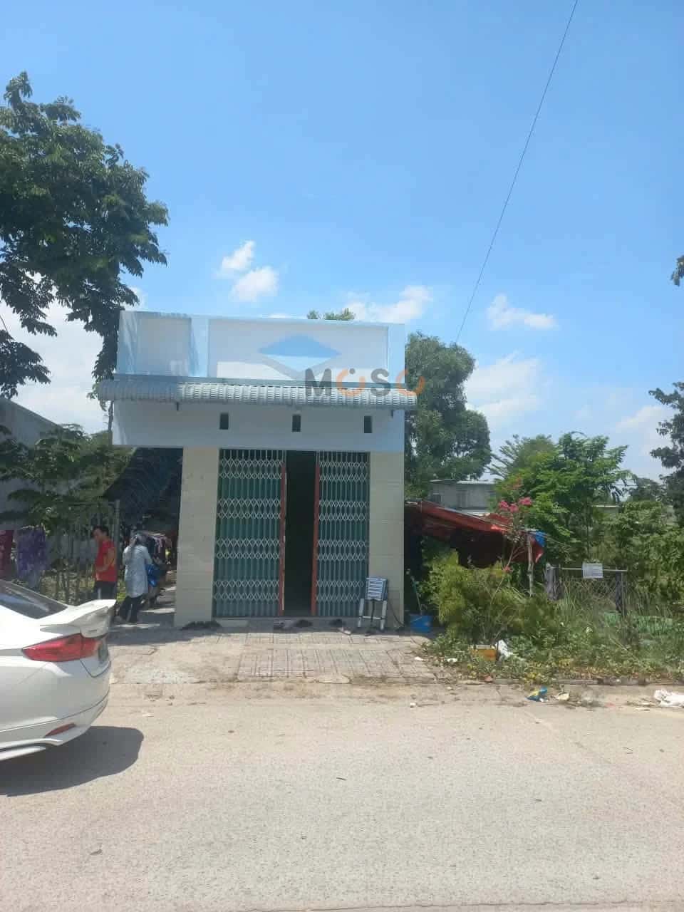 Bán nhà mặt tiền đường NG2 Thành phố Bến Cát, Bình Dương – 5 phòng ngủ, giá 2.3 tỷ