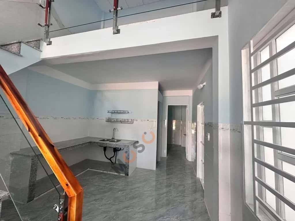 Bán nhà mặt tiền đường NG2 Thành phố Bến Cát, Bình Dương – 5 phòng ngủ, giá 2.3 tỷ — Hình 2