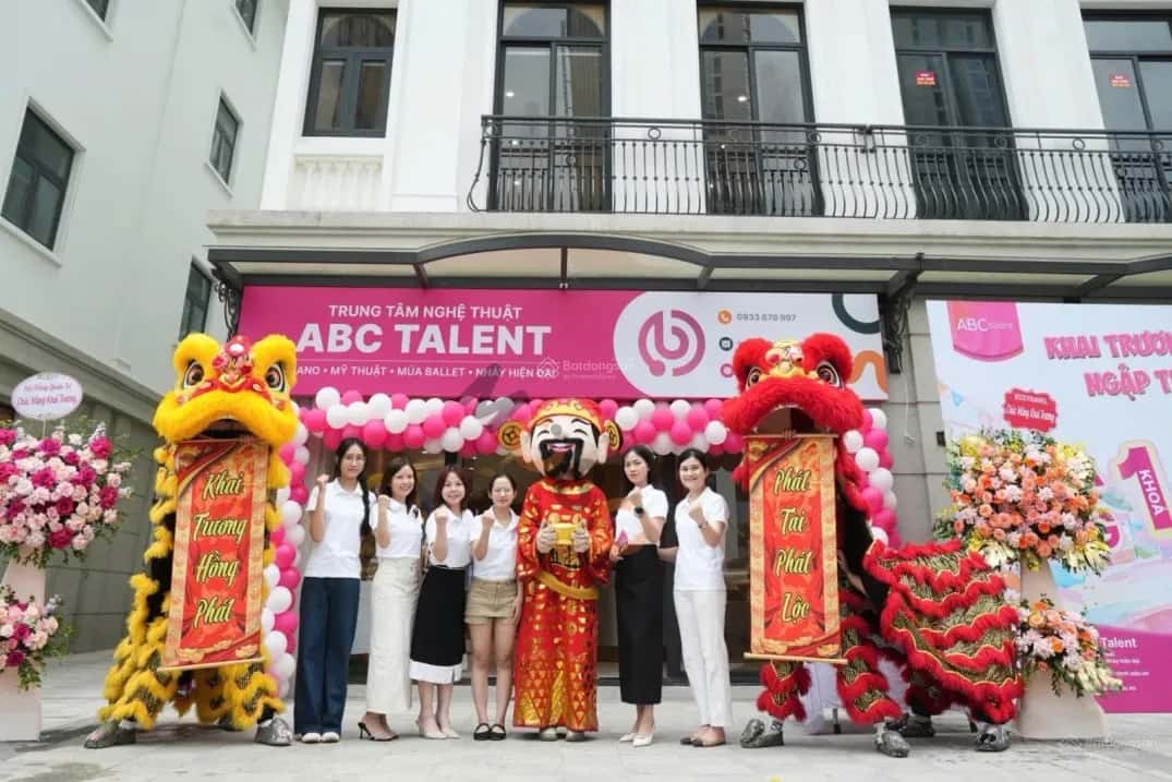 Cho thuê nhà mặt tiền Nam Từ Liêm, Hà Nội – giá 103 triệu — Hình 2 Cho thuê nhà mặt tiền Nam Từ Liêm, Hà Nội – giá 103 triệu — Hình 2