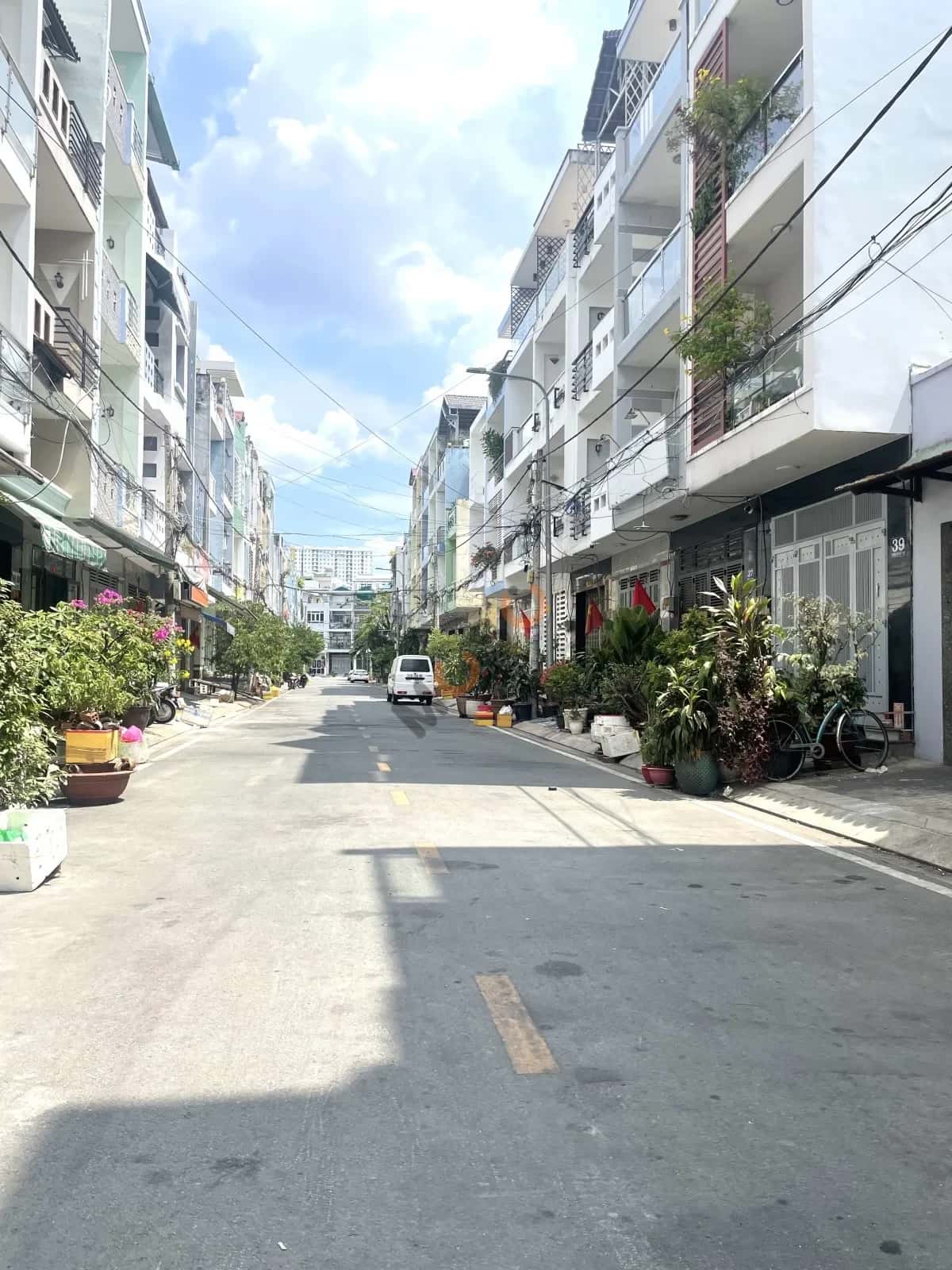Bán nhà mặt tiền đường số 55 Quận 6, TP.HCM – 4 phòng ngủ, giá 8 tỷ — Hình 3 Bán nhà mặt tiền đường số 55 Quận 6, TP.HCM – 4 phòng ngủ, giá 8 tỷ — Hình 3