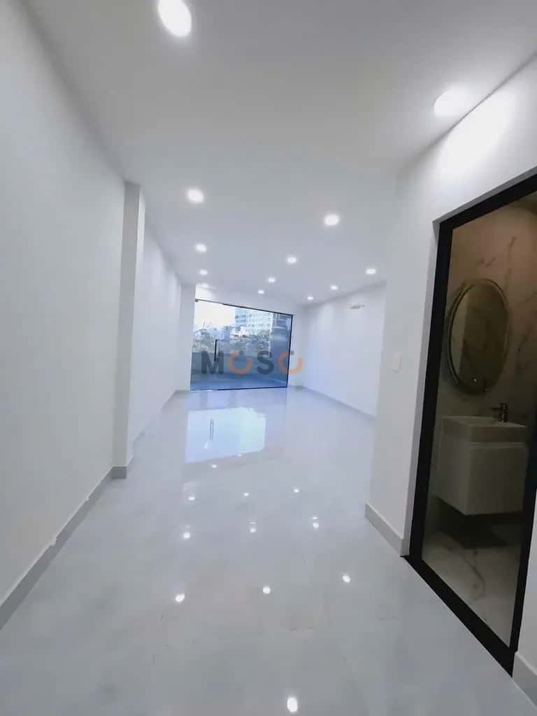 Cho thuê nhà mặt tiền Hồng Lạc Tân Bình, TP.HCM – 6 phòng ngủ, giá 26 triệu — Hình 3