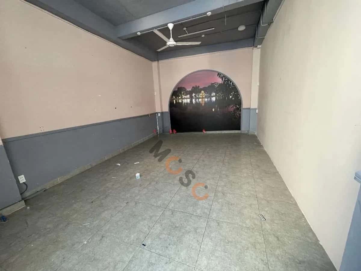 Cho thuê nhà mặt tiền Hồng Lạc Tân Bình, TP.HCM – giá 90 triệu — Hình 3