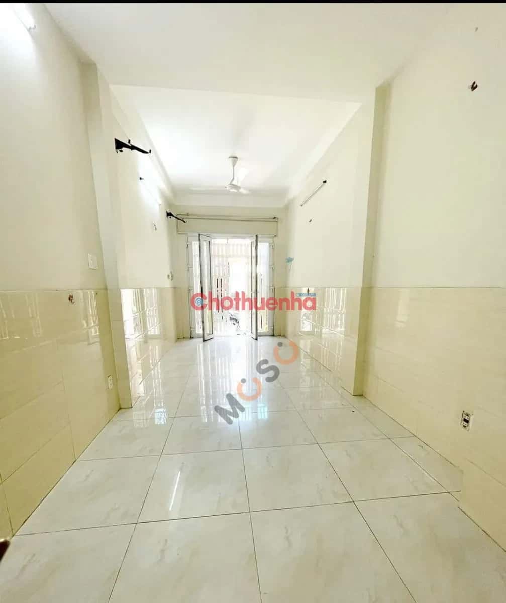 Cho thuê nhà hẻm Nguyễn Trọng Tuyển Phú Nhuận, TP.HCM – 4 phòng ngủ, giá 25 triệu — Hình 3