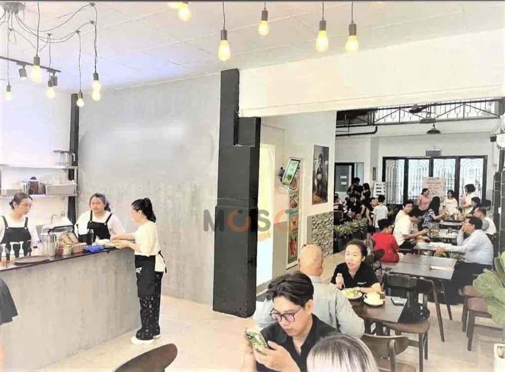 Cho thuê nhà mặt tiền Lâm Văn Bền Quận 7, TP.HCM – 2 phòng ngủ, giá 55 triệu — Hình 2 Cho thuê nhà mặt tiền Lâm Văn Bền Quận 7, TP.HCM – 2 phòng ngủ, giá 55 triệu — Hình 2