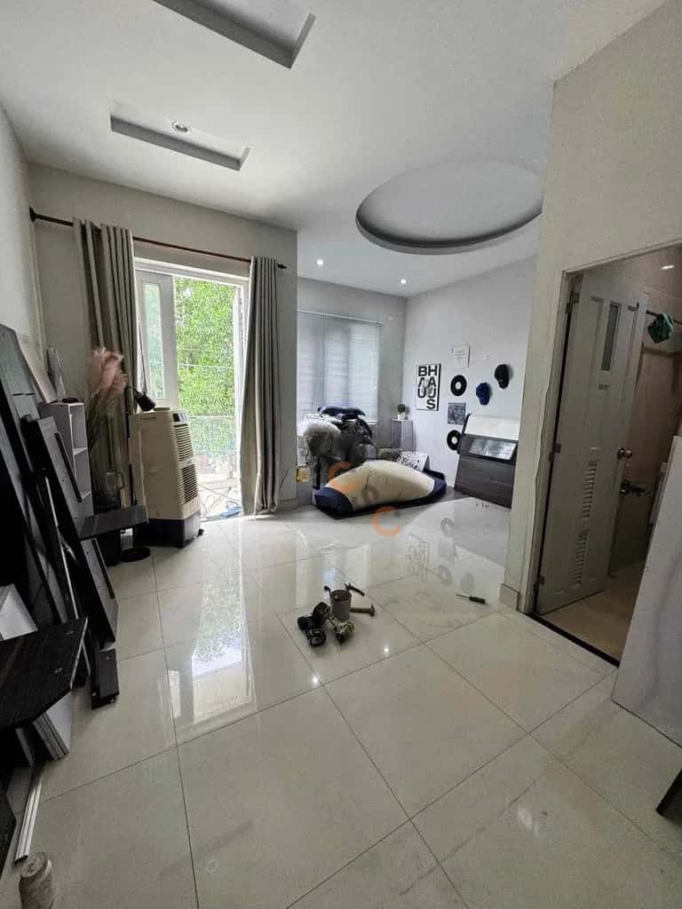 Cho thuê nhà mặt tiền Vòng xoay Phú Hữu Quận 9 cũ, TP. Thủ Đức – 3 phòng ngủ, giá 14.9 triệu — Hình 3