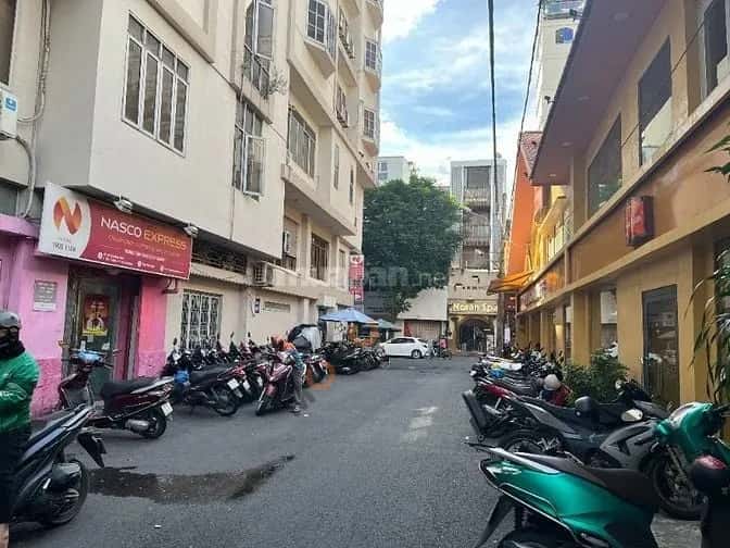 Cho thuê nhà hẻm Lê Thị Hồng Gấm Quận 1, TP.HCM – 1 phòng ngủ, giá 90 triệu — Hình 2