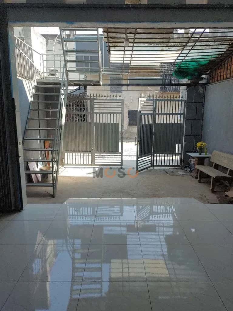 Cho thuê nhà mặt tiền đường Bùi Thị Xuân Thành phố Thuận An, Bình Dương – 4 phòng ngủ, giá 4.5 triệu — Hình 2 Cho thuê nhà mặt tiền đường Bùi Thị Xuân Thành phố Thuận An, Bình Dương – 4 phòng ngủ, giá 4.5 triệu — Hình 2