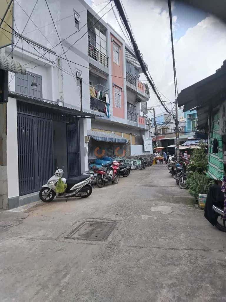 Cho thuê nhà hẻm Tân Thới Nhất Quận 12, TP.HCM – 3 phòng ngủ, giá 11 triệu — Hình 2