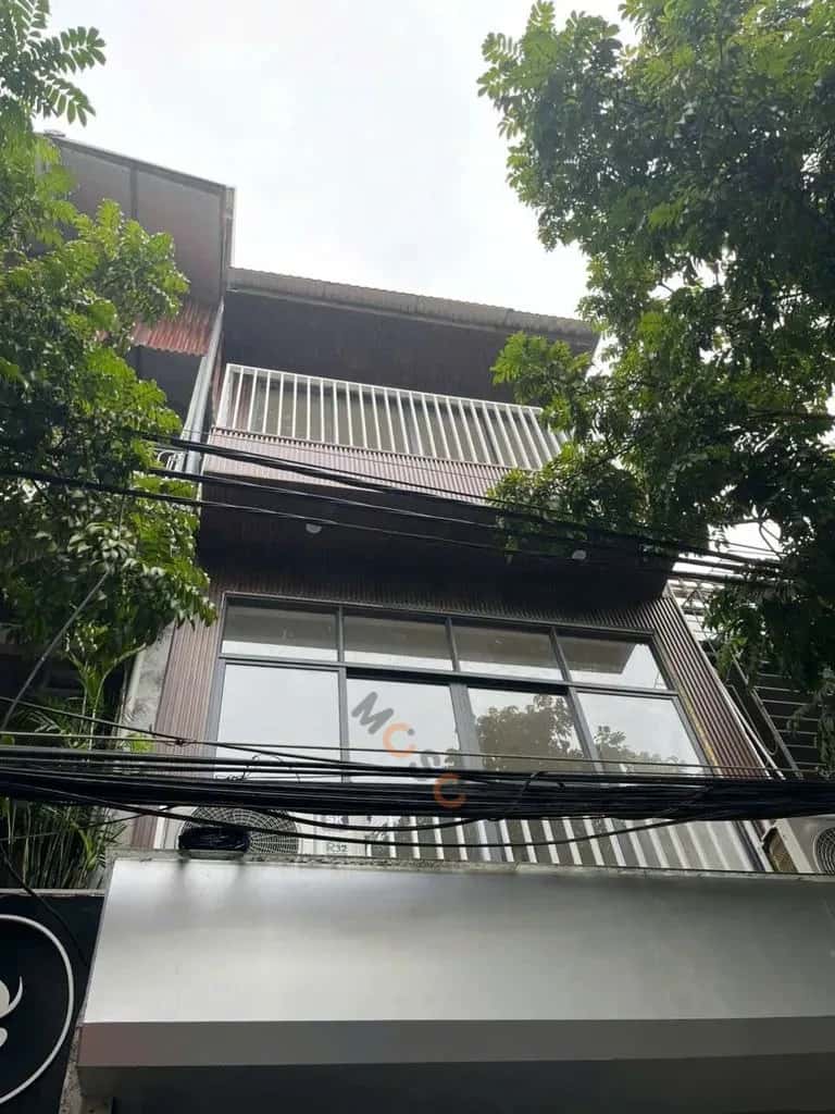 Cho thuê nhà mặt tiền Hoa Lâm Long Biên, Hà Nội – giá 20 triệu — Hình 2 Cho thuê nhà mặt tiền Hoa Lâm Long Biên, Hà Nội – giá 20 triệu — Hình 2