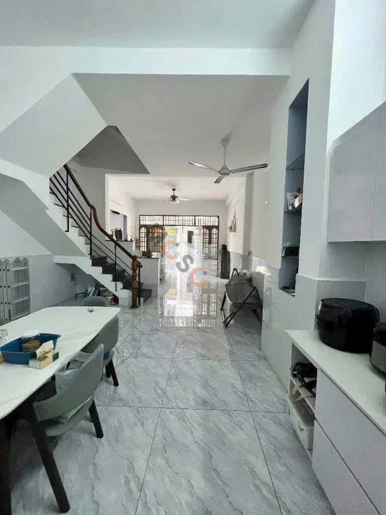 Cho thuê nhà hẻm Phan Văn Trị Quận Bình Thạnh, TP.HCM – 5 phòng ngủ, giá 26 triệu — Hình 3