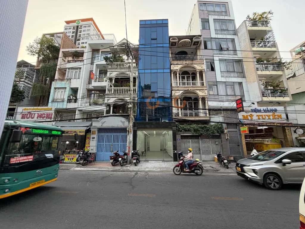 Cho thuê văn phòng Nguyễn Văn Thương Quận Bình Thạnh, TP.HCM – 9 phòng ngủ, giá 65 triệu