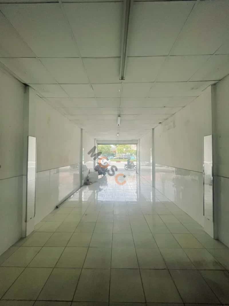 Bán nhà mặt tiền Cộng Hoà Quận Tân Bình, TP.HCM – 3 phòng ngủ, giá 26.5 tỷ — Hình 3
