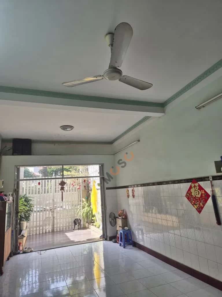 Cho thuê nhà hẻm Thủ Đức, TP. Thủ Đức – 4 phòng ngủ, giá 20 triệu — Hình 2