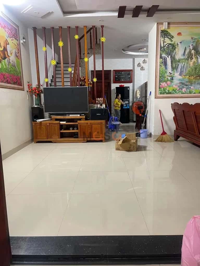 Cho thuê nhà mặt tiền Bùi Thiện Ngộ Cẩm Lệ, Đà Nẵng – 3 phòng ngủ, giá 20 triệu Cho thuê nhà mặt tiền Bùi Thiện Ngộ Cẩm Lệ, Đà Nẵng – 3 phòng ngủ, giá 20 triệu