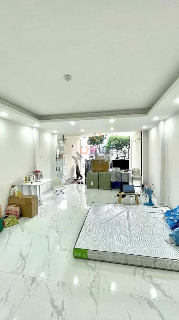 Cho thuê nhà mặt tiền Đào Duy Anh Quận Phú Nhuận, TP.HCM – giá 12 triệu