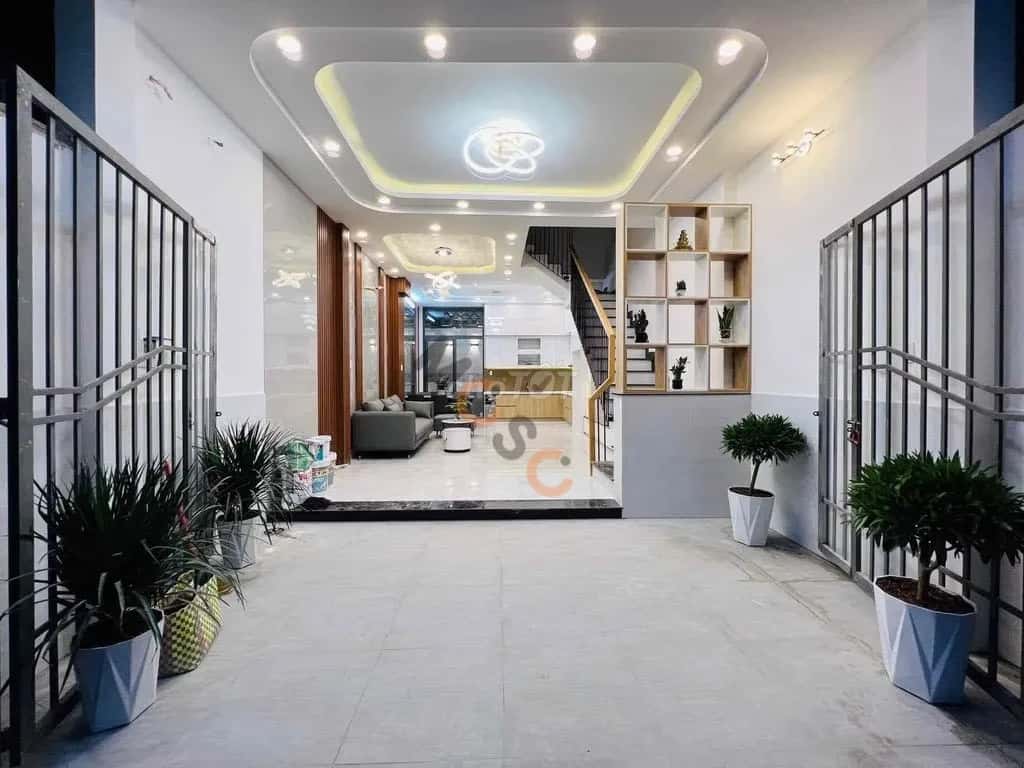 Cho thuê nhà hẻm Đường Hoàng Hoa Thám Quận Bình Thạnh, TP.HCM – 5 phòng ngủ, giá 19 triệu — Hình 2 Cho thuê nhà hẻm Đường Hoàng Hoa Thám Quận Bình Thạnh, TP.HCM – 5 phòng ngủ, giá 19 triệu — Hình 2