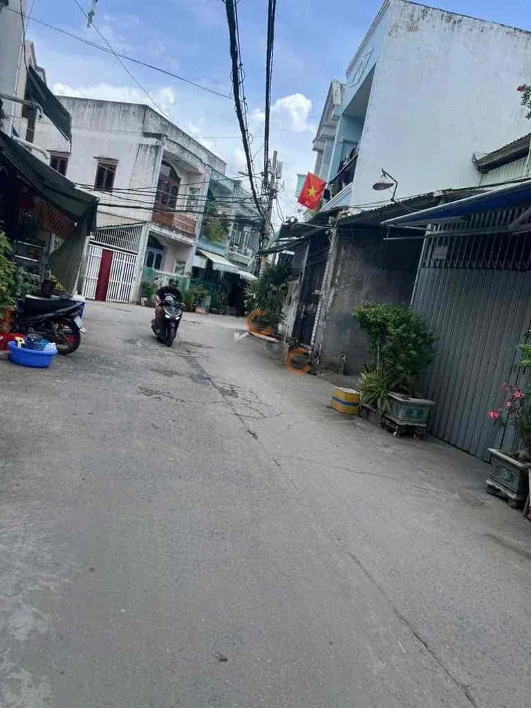 Cho thuê nhà hẻm Hoàng Ngân Quận 8, TP.HCM – 3 phòng ngủ, giá 9 triệu — Hình 3