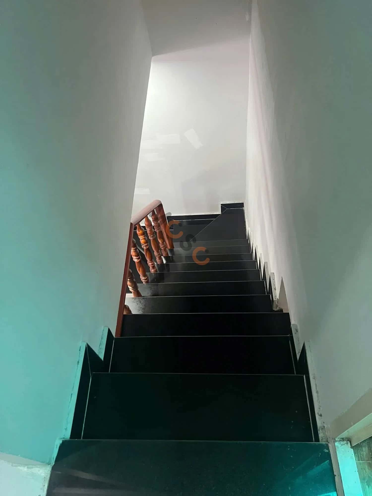 Bán nhà hẻm Tân Thới Hiệp 13 Quận 12, TP.HCM – 2 phòng ngủ, giá 3 tỷ — Hình 2 Bán nhà hẻm Tân Thới Hiệp 13 Quận 12, TP.HCM – 2 phòng ngủ, giá 3 tỷ — Hình 2