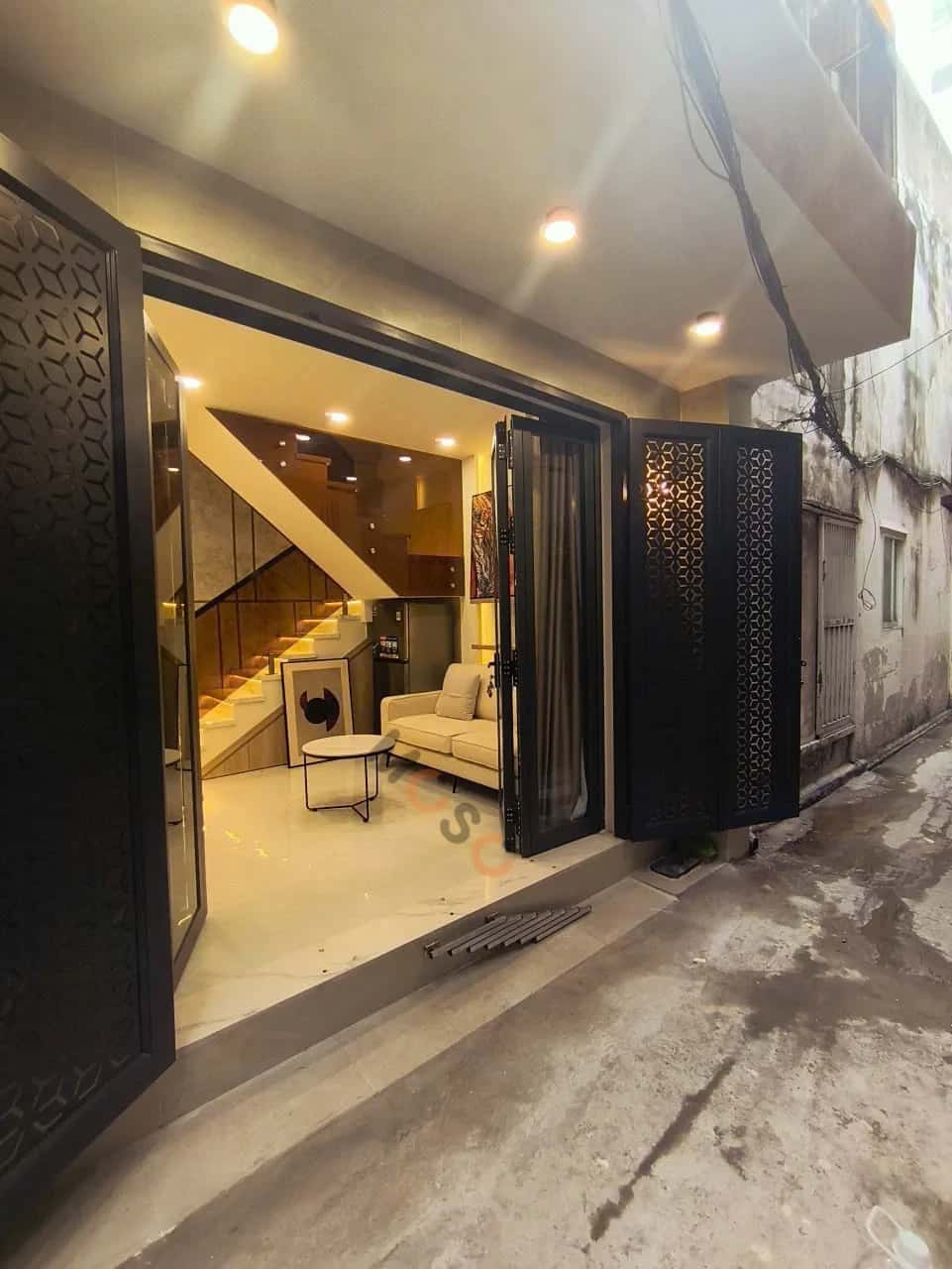 Bán nhà hẻm Trần Nhật Duật Quận 1, TP.HCM – 3 phòng ngủ, giá 6.3 tỷ Bán nhà hẻm Trần Nhật Duật Quận 1, TP.HCM – 3 phòng ngủ, giá 6.3 tỷ