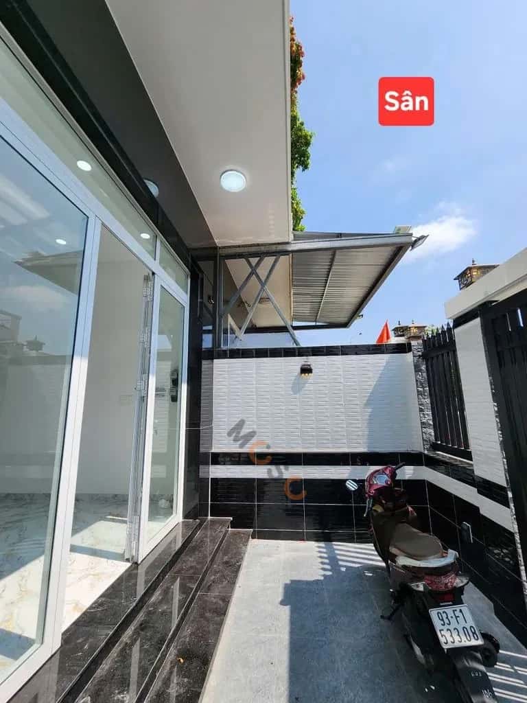 Cho thuê nhà mặt tiền Quận 9 cũ, TP. Thủ Đức – 5 phòng ngủ, giá 25 triệu — Hình 2
