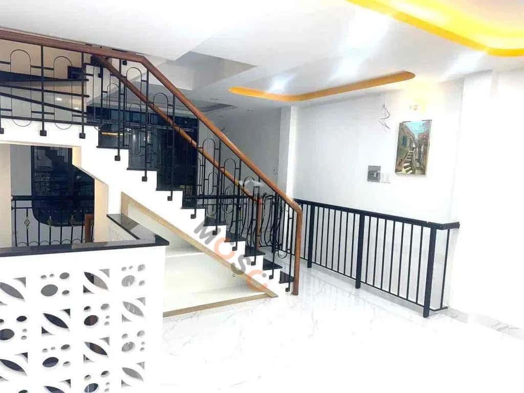 Cho thuê nhà hẻm Nguyễn Văn Lượng Gò Vấp, TP.HCM – 4 phòng ngủ, giá 22 triệu — Hình 3 Cho thuê nhà hẻm Nguyễn Văn Lượng Gò Vấp, TP.HCM – 4 phòng ngủ, giá 22 triệu — Hình 3