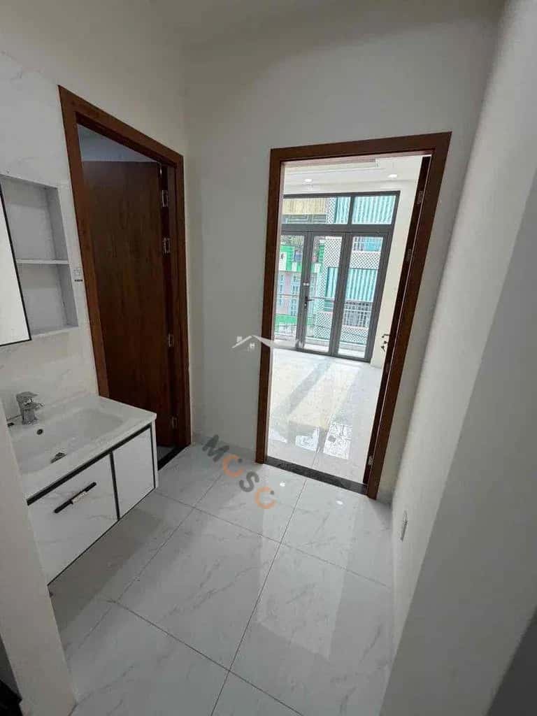 Cho thuê nhà hẻm Hàn Hải Nguyên Quận 11, TP.HCM – 4 phòng ngủ, giá 16 triệu — Hình 3 Cho thuê nhà hẻm Hàn Hải Nguyên Quận 11, TP.HCM – 4 phòng ngủ, giá 16 triệu — Hình 3