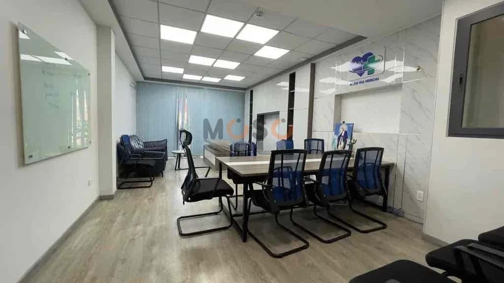 Cho thuê văn phòng Hoàng Việt Quận Tân Bình, TP.HCM – 10 phòng ngủ, giá 350 triệu — Hình 2