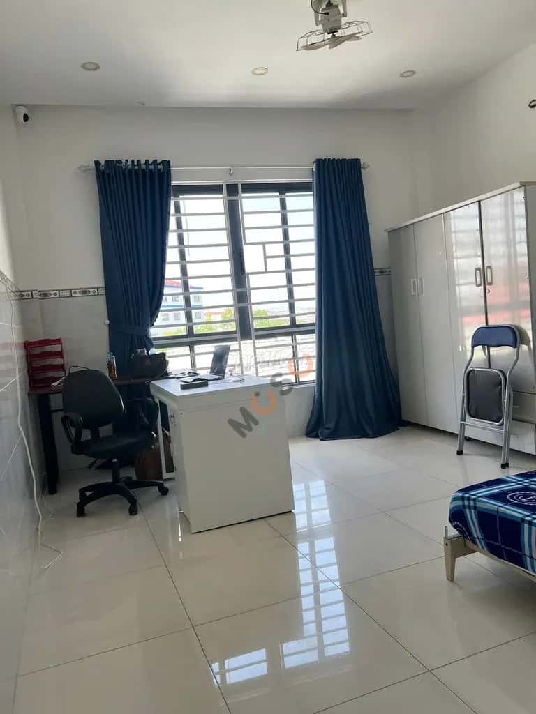 Cho thuê nhà mặt tiền Số 13 Thủ Đức, TP. Thủ Đức – 5 phòng ngủ, giá 26 triệu — Hình 3 Cho thuê nhà mặt tiền Số 13 Thủ Đức, TP. Thủ Đức – 5 phòng ngủ, giá 26 triệu — Hình 3