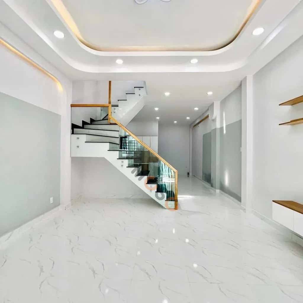 Cho thuê nhà hẻm Nguyễn Minh Hoàng Quận Tân Bình, TP.HCM – 5 phòng ngủ, giá 21 triệu — Hình 2