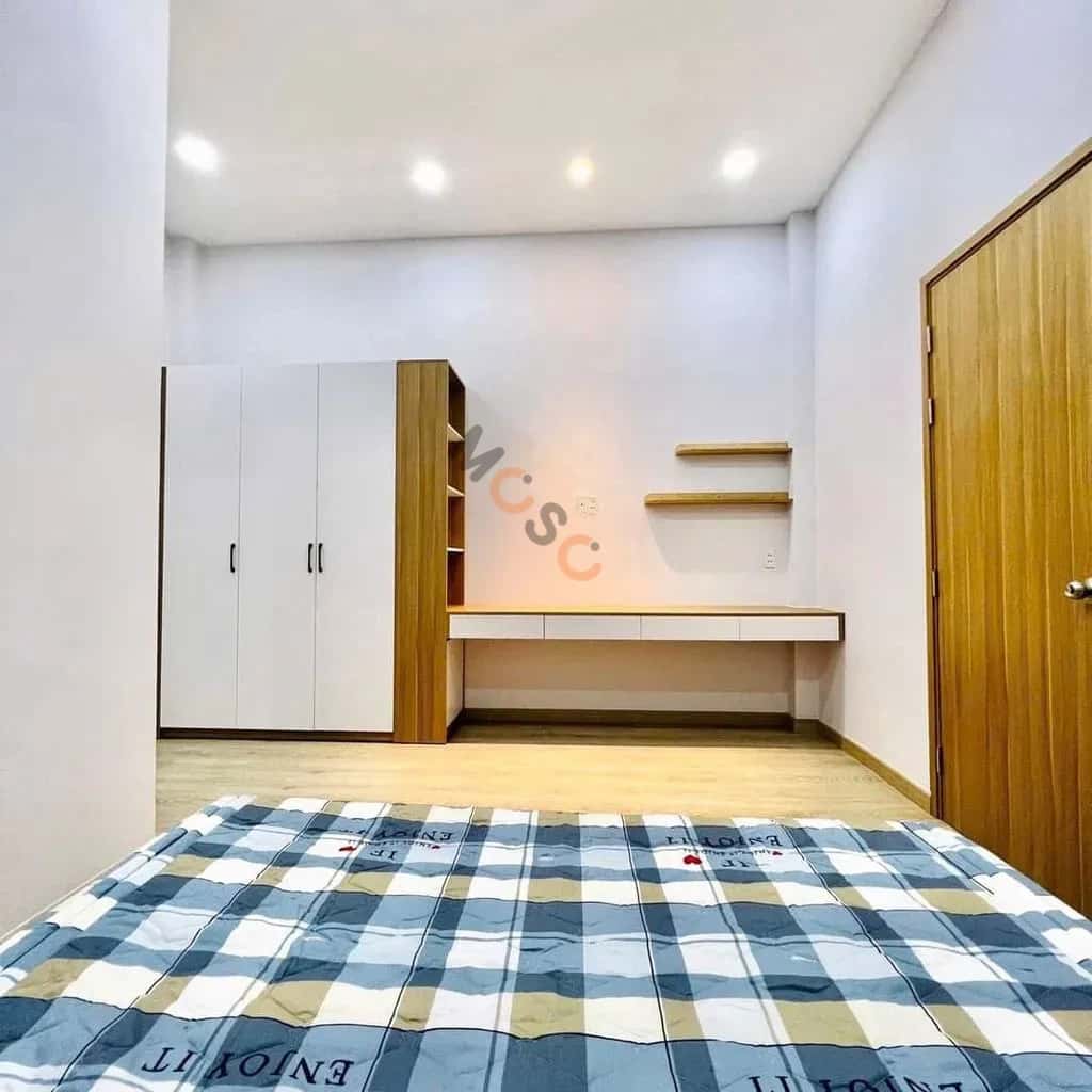 Cho thuê nhà hẻm Nguyễn Minh Hoàng Quận Tân Bình, TP.HCM – 5 phòng ngủ, giá 21 triệu — Hình 3