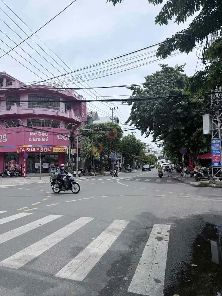 Cho thuê nhà mặt tiền Đường Trần Cao Vân Quận Thanh Khê, Đà Nẵng – 3 phòng ngủ, giá 25 triệu — Hình 3