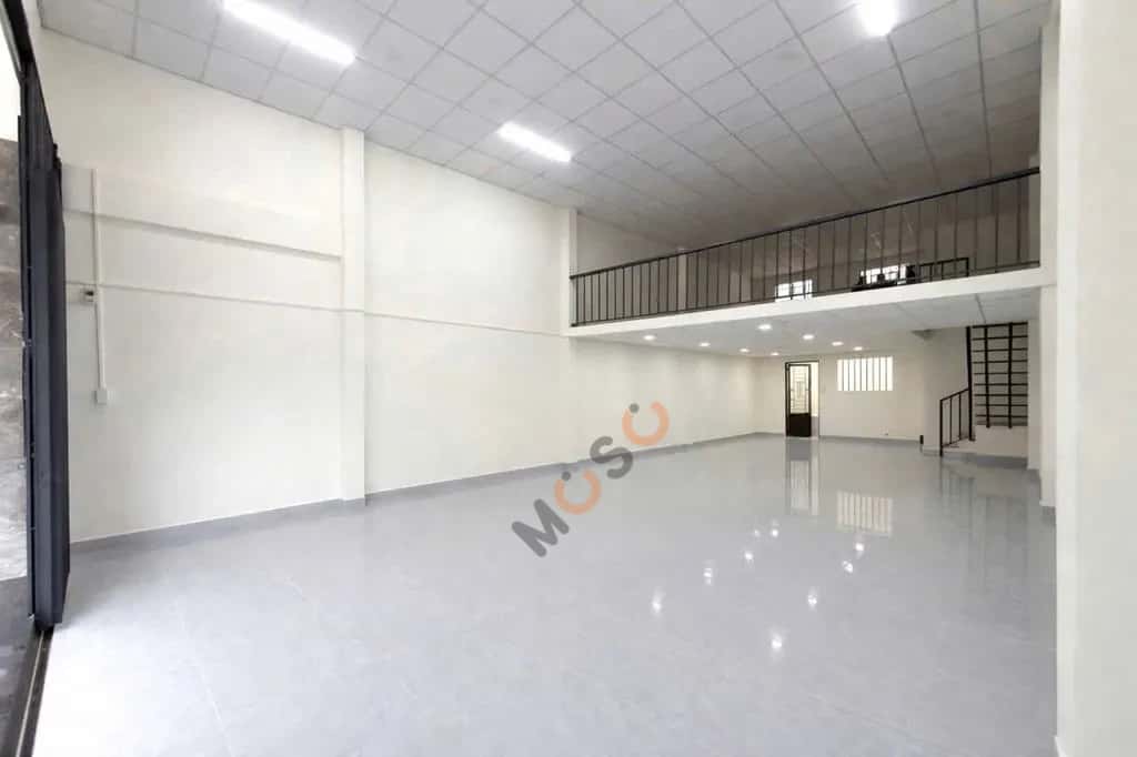 Cho thuê nhà mặt tiền Lạc Long Quân Quận Tân Bình, TP.HCM – giá 20 triệu — Hình 2 Cho thuê nhà mặt tiền Lạc Long Quân Quận Tân Bình, TP.HCM – giá 20 triệu — Hình 2