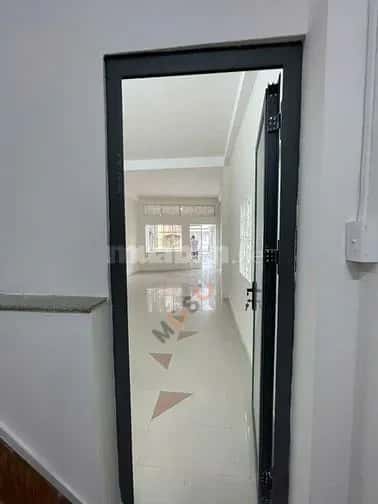 Cho thuê nhà mặt tiền Đường Hai Bà Trưng Quận 3, TP.HCM – giá 60 triệu — Hình 3 Cho thuê nhà mặt tiền Đường Hai Bà Trưng Quận 3, TP.HCM – giá 60 triệu — Hình 3