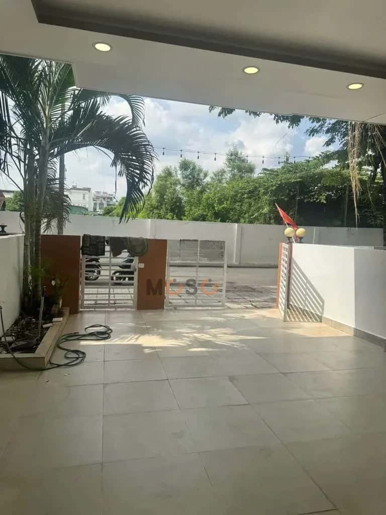 Cho thuê nhà hẻm Tô Ngọc Vân Thủ Đức, TP. Thủ Đức – 4 phòng ngủ, giá 18 triệu — Hình 3