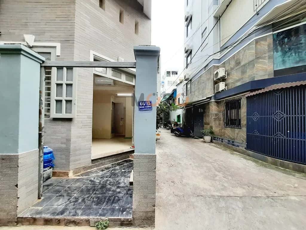 Cho thuê nhà mặt tiền Hùng Vương Quận 10, TP.HCM – 2 phòng ngủ, giá 5.5 triệu — Hình 2