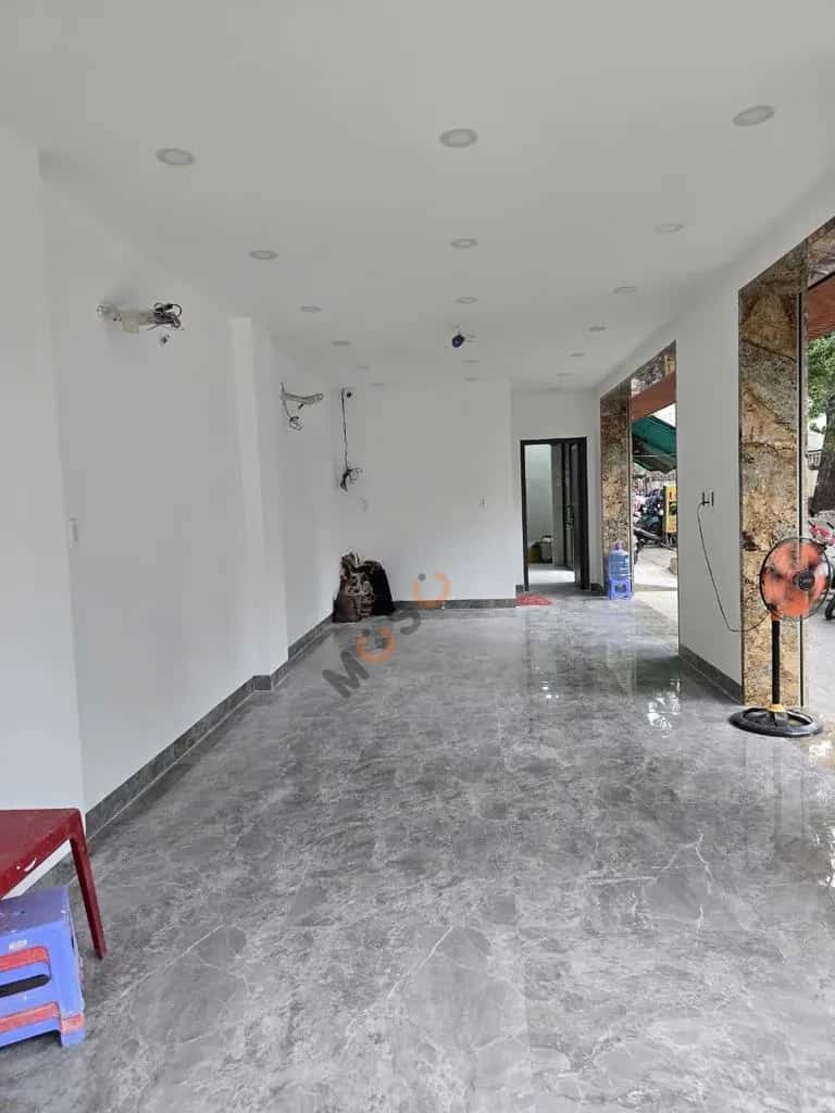 Cho thuê nhà mặt tiền Ngô Quyền Quận 10, TP.HCM – 1 phòng ngủ, giá 30 triệu — Hình 2 Cho thuê nhà mặt tiền Ngô Quyền Quận 10, TP.HCM – 1 phòng ngủ, giá 30 triệu — Hình 2